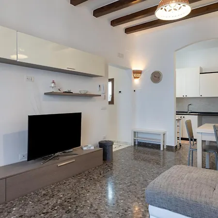 Rosa Dei Venti Apartment *