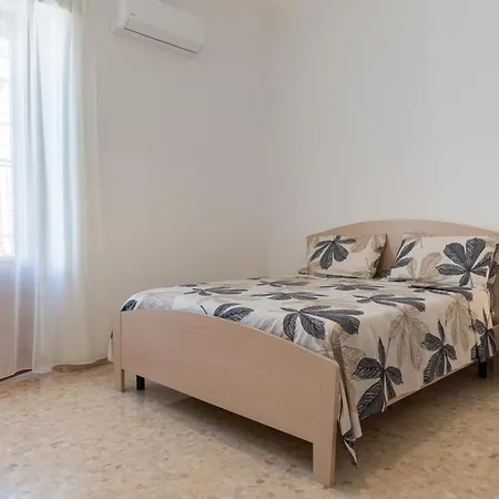 Rosa Dei Venti Apartment *